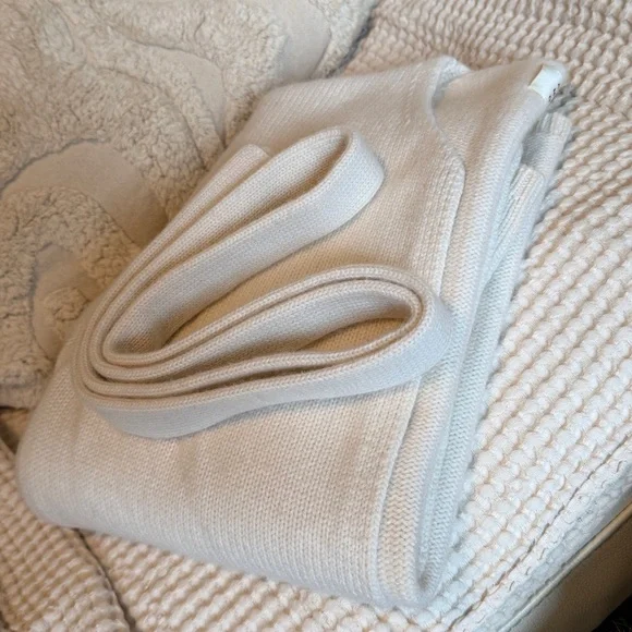 🌿 ALMADA LABEL 🌿 Aria Cardigan, cream 
XS $663 SOLD OUT! - Picture 8 of 13